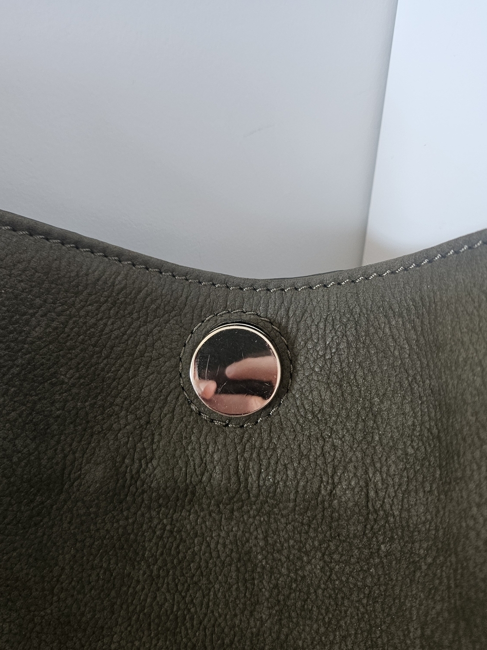 Zara Olive Suede Shoulder Bag with Gold Chain Strap 100% Cow Leather - Picture 5 of 9